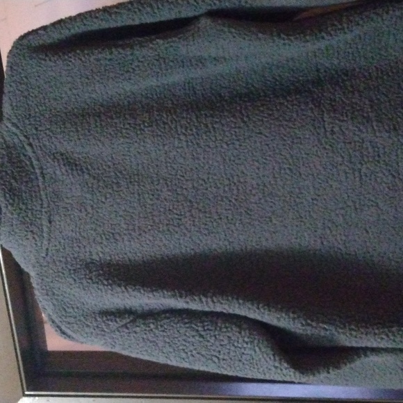 PINK Sherpa Pullover - Picture 3 of 3